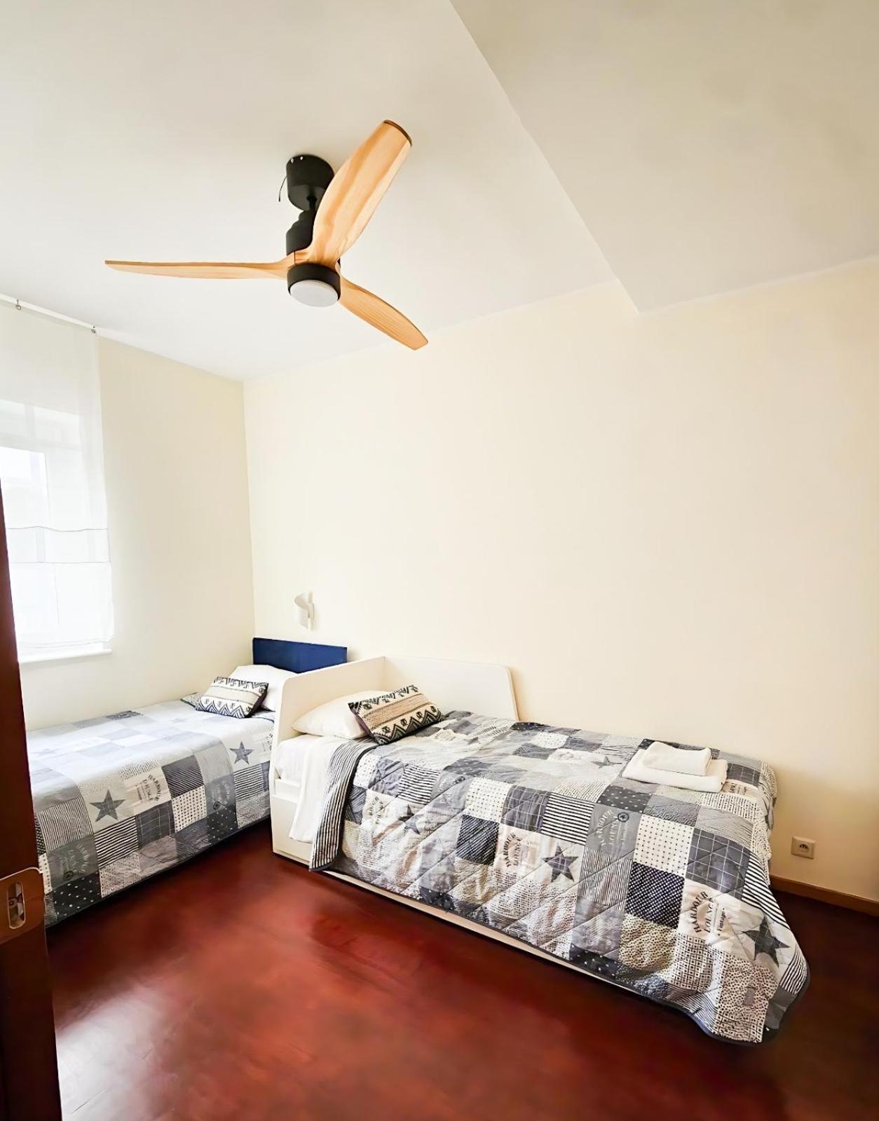Unit Apartment Deluxe Юрата Екстериор снимка